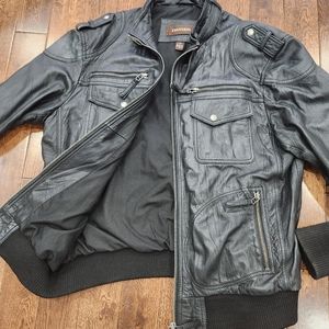 Danier Mens leather bomber jacket